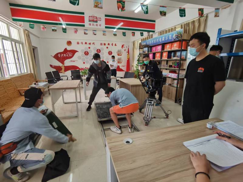 追星女孩心理学分析报告：雁塔区广告片拍摄公司揭秘饭圈应援式传播逻辑